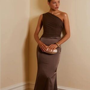 Elegant Brown Maxi Dress
